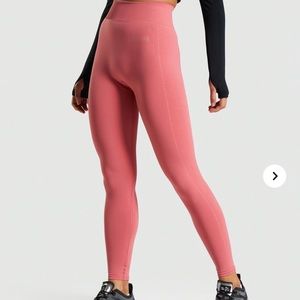 SOLD! Gymshark Breeze Seamless Leggings